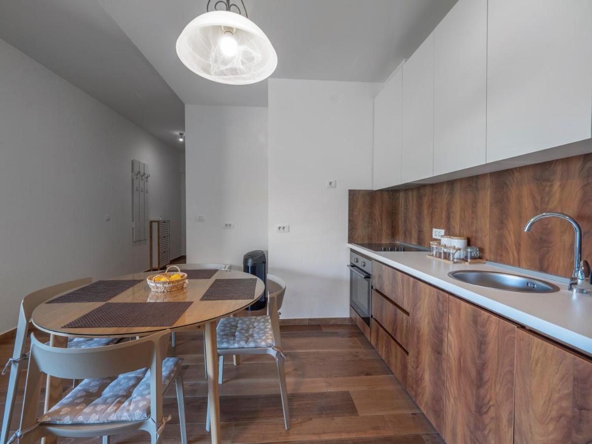 Apartments Garden Azure بودفا المظهر الخارجي الصورة